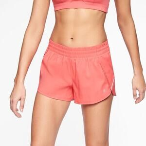 Athleta Racer Run Short 4.5 in Coral Flash Recycled Featherweight Stretch DWR